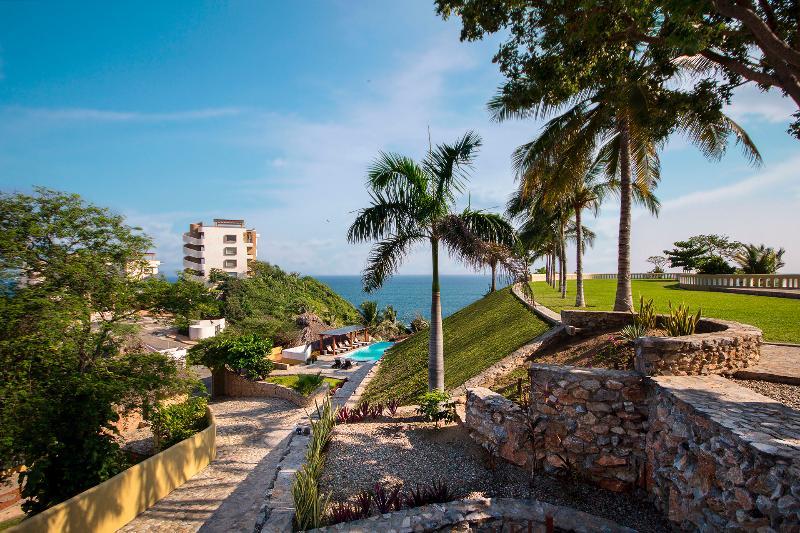Villas & Resort Luz De Luna Santa Cruz Huatulco Kültér fotó